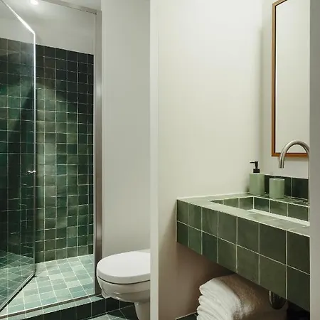 Edgar - Bouchardon Апарт-отель