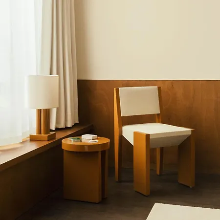 Aparthotel Edgar - Bouchardon 4*