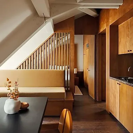 Edgar - Bouchardon 4* Paříž