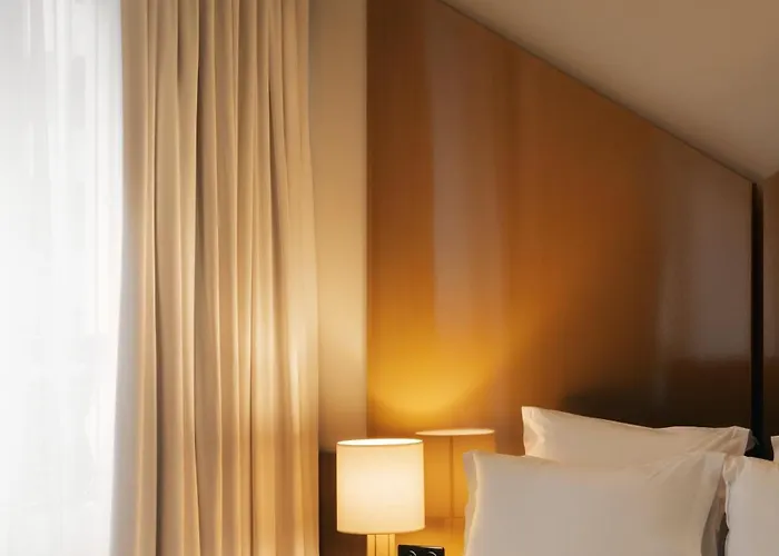 Hotel apartamentowy Edgar - Bouchardon 4*