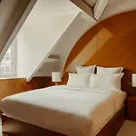 Hotel apartamentowy Edgar - Bouchardon Paryż