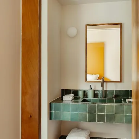 Edgar - Bouchardon Hotel apartamentowy Paryż