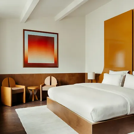 Edgar - Bouchardon Hotel apartamentowy 4*