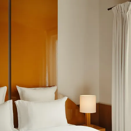 Hotel apartamentowy Edgar - Bouchardon Paryż