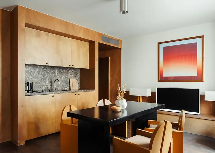 Appart hôtel Edgar - Bouchardon 4*